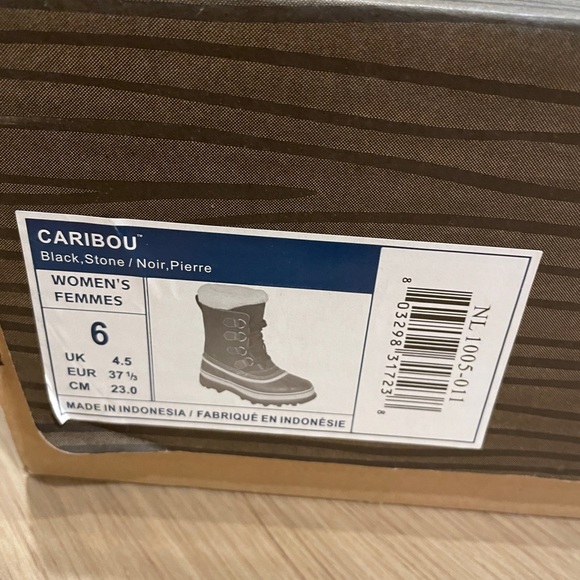 Sorel Caribou Boots - Picture 5 of 5